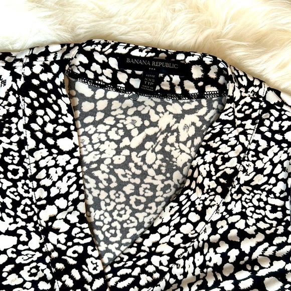 Leopard print, wraparound, summer dress - Picture 4 of 4